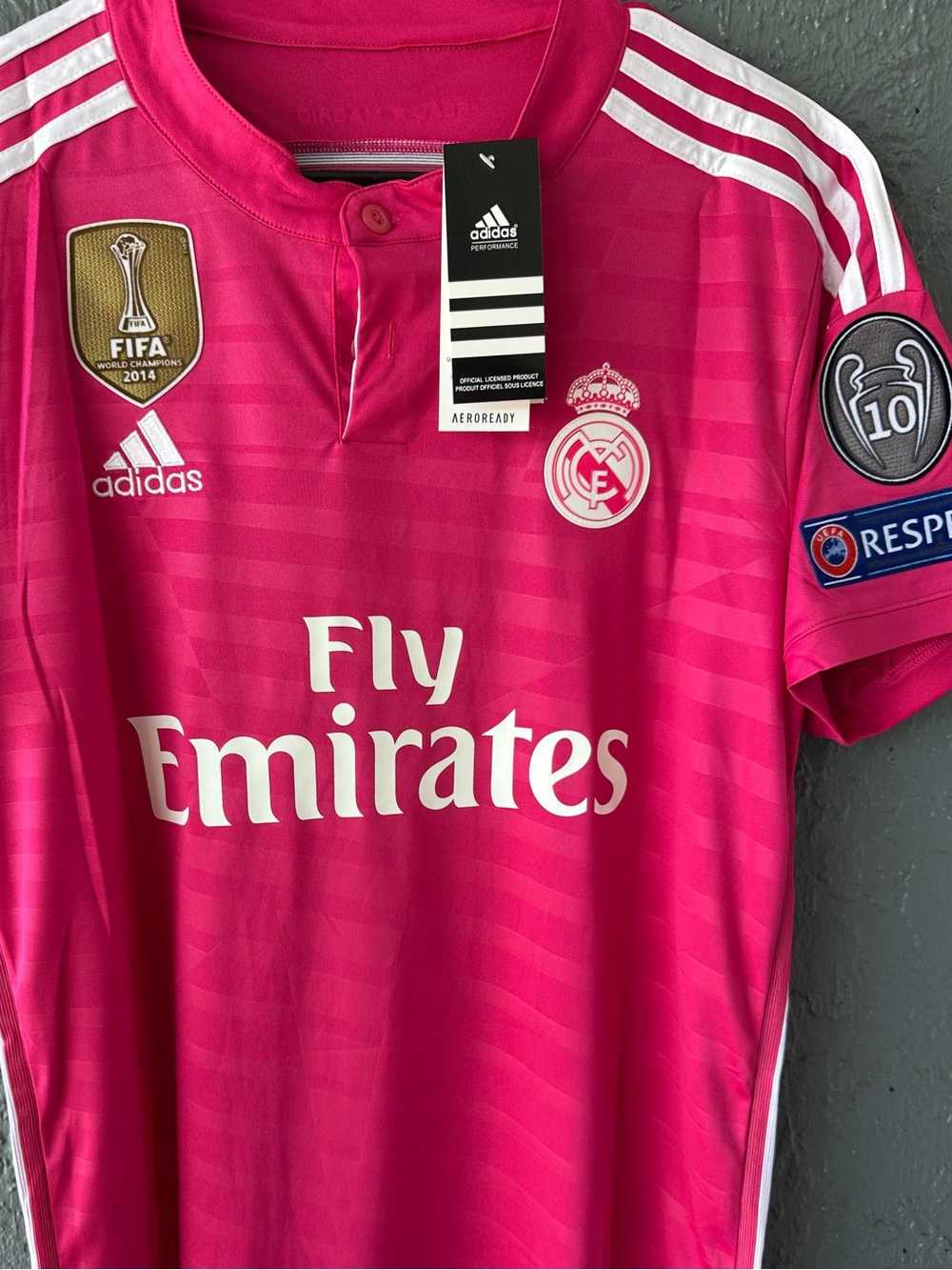 Real Madrid Ronaldo 2014/15 Pink Soccer Jersey Men Size - Picture 3 of 4